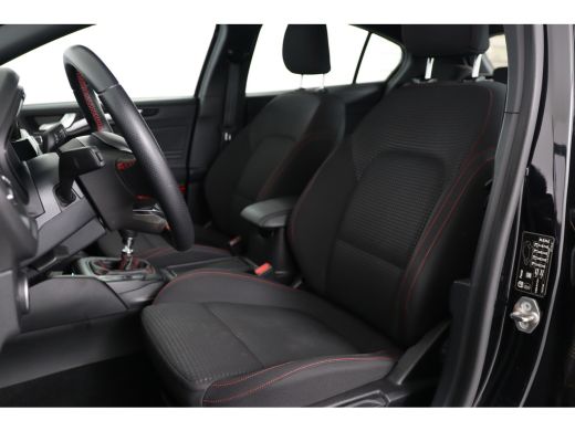 Ford Focus 1.0 EcoBoost ST Line Business | Winter Pack | Trekhaak | Navi | LED | Clima | Cruise | Camera | p... ActivLease financial lease