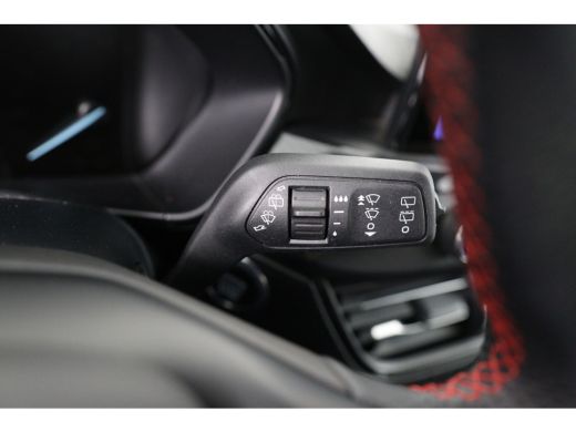 Ford Focus 1.0 EcoBoost ST Line Business | Winter Pack | Trekhaak | Navi | LED | Clima | Cruise | Camera | p... ActivLease financial lease