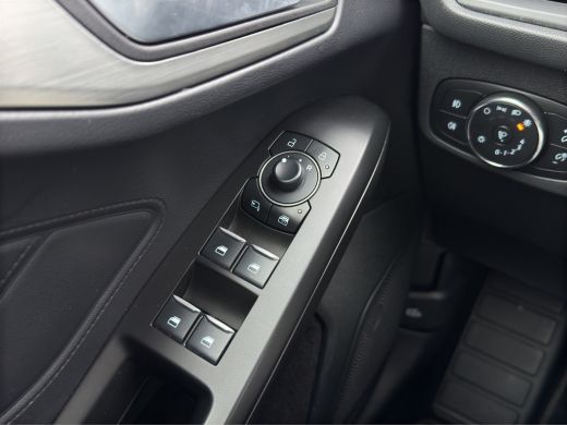 Ford Focus Wagon 1.0 Hybrid Titanium X | Camera | Apple Carplay | B&O Audio | Navigatie | Cruise Control | A... ActivLease financial lease