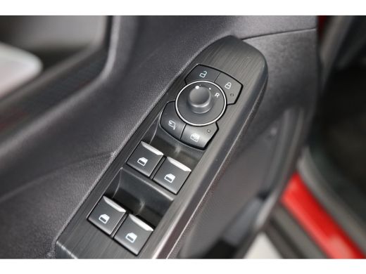 Ford Kuga 2.5 PHEV ST-Line | Navigatie | Carplay | Camera | Climate control | Winterpakket | Standkachel | ... ActivLease financial lease