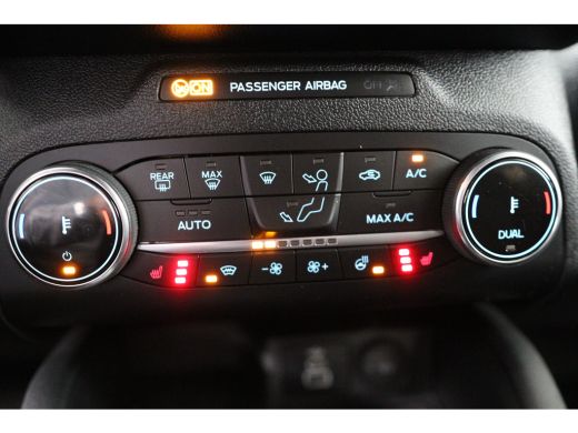 Ford Kuga 2.5 PHEV ST-Line | Navigatie | Carplay | Camera | Climate control | Winterpakket | Standkachel | ... ActivLease financial lease