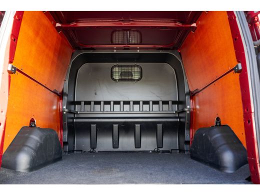 Ford Transit Custom 2.0 TDCI L2H1 | 170PK | Trail | DC 5-Persoons | Camera | Carplay | Lederen interieur ActivLease financial lease