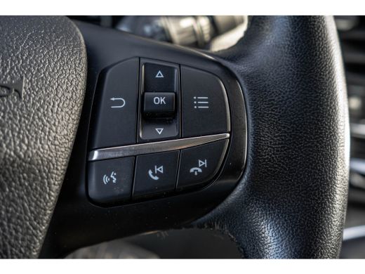 Ford Transit Custom 2.0 TDCI L2H1 | 170PK | Trail | DC 5-Persoons | Camera | Carplay | Lederen interieur ActivLease financial lease