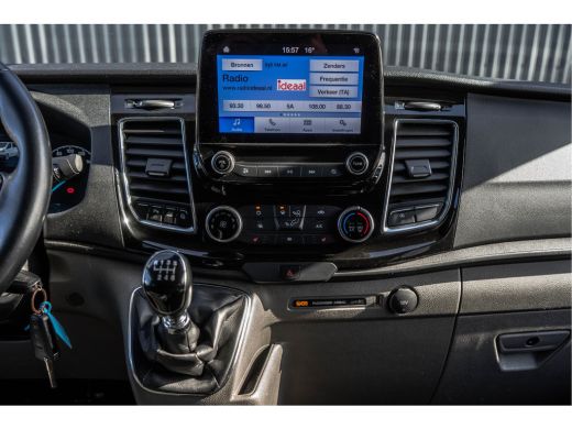 Ford Transit Custom 2.0 TDCI L2H1 | 170PK | Trail | DC 5-Persoons | Camera | Carplay | Lederen interieur ActivLease financial lease