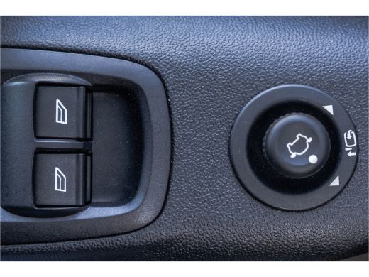 Ford Transit Custom 2.0 TDCI L2H1 | 170PK | Trail | DC 5-Persoons | Camera | Carplay | Lederen interieur ActivLease financial lease