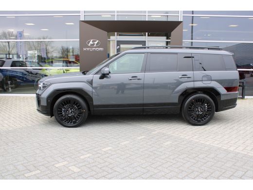 Hyundai Santa Fe 1.6 T-GDI PHEV Black Line 4WD 7p. | Achterruitverwarming | Achteruitrijcamera | Adaptief demping ... ActivLease financial lease