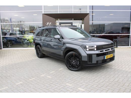 Hyundai Santa Fe 1.6 T-GDI PHEV Black Line 4WD 7p. | Achterruitverwarming | Achteruitrijcamera | Adaptief demping ... ActivLease financial lease