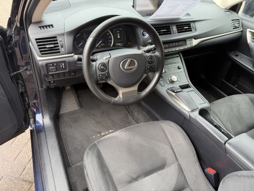 Lexus CT 200h | 100 PK | Ultimate Edition | 79.000 km! | ActivLease financial lease