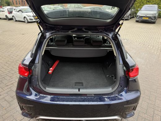 Lexus CT 200h | 100 PK | Ultimate Edition | 79.000 km! | ActivLease financial lease