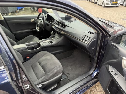 Lexus CT 200h | 100 PK | Ultimate Edition | 79.000 km! | ActivLease financial lease