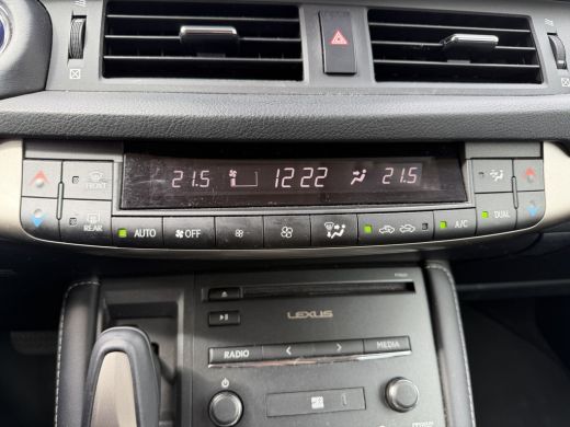 Lexus CT 200h | 100 PK | Ultimate Edition | 79.000 km! | ActivLease financial lease