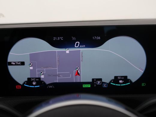 Mercedes-Benz A-Klasse 250e AMG SPORT + PANORAMA | MEMORY | TREKHAAK | SFEERVERLICHTING | CAMERA | STOELVERWARMING ActivLease financial lease