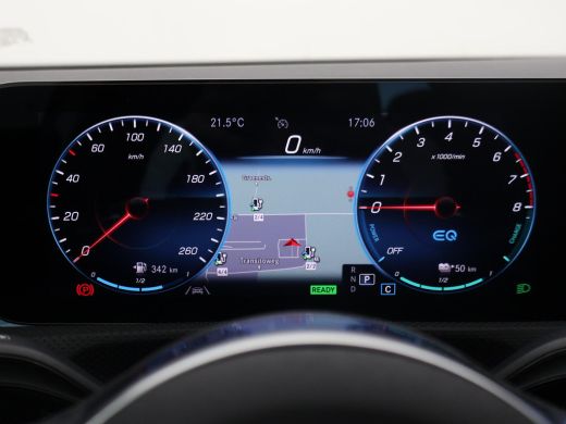 Mercedes-Benz A-Klasse 250e AMG SPORT + PANORAMA | MEMORY | TREKHAAK | SFEERVERLICHTING | CAMERA | STOELVERWARMING ActivLease financial lease