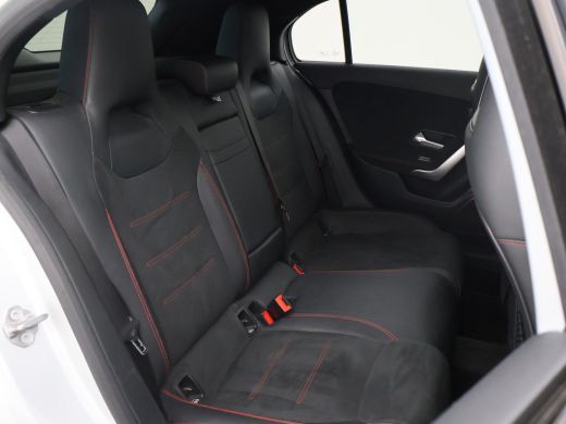 Mercedes-Benz A-Klasse 250e AMG SPORT + PANORAMA | MEMORY | TREKHAAK | SFEERVERLICHTING | CAMERA | STOELVERWARMING ActivLease financial lease