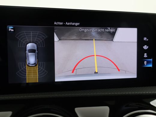 Mercedes-Benz A-Klasse 250e AMG SPORT + PANORAMA | MEMORY | TREKHAAK | SFEERVERLICHTING | CAMERA | STOELVERWARMING ActivLease financial lease
