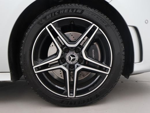 Mercedes-Benz A-Klasse 250e AMG SPORT + PANORAMA | MEMORY | TREKHAAK | SFEERVERLICHTING | CAMERA | STOELVERWARMING ActivLease financial lease