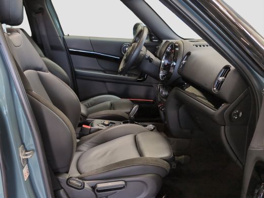 Mini Countryman 1.5 Cooper Chili | Pano | Trekhaak | Org. NL | H&K Audio | Camera | Head-Up | | Achteruitrijcamer... ActivLease financial lease