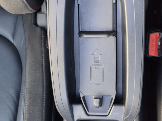 Mini Countryman 1.5 Cooper Chili | Pano | Trekhaak | Org. NL | H&K Audio | Camera | Head-Up | | Achteruitrijcamer... ActivLease financial lease