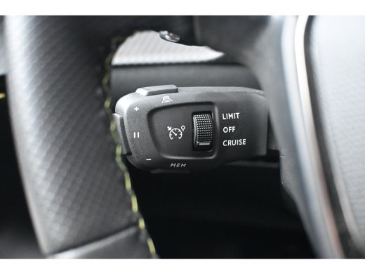 Peugeot 2008 1.2 Hybrid 145 GT | Adaptive Cruise | 360 Camera | Keyless-Entry | Navigatie | Full-LED | Dodehoe... ActivLease financial lease