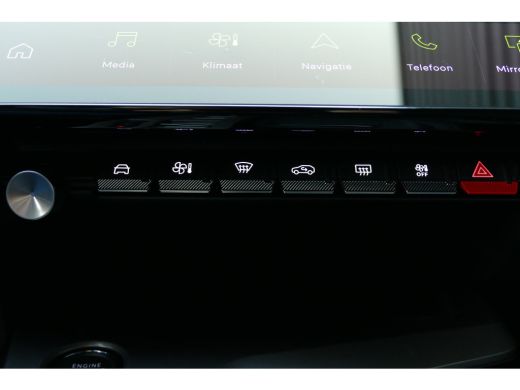 Peugeot 308 1.2 PURETECH 130PK 5-DRS GT AUTOMAAT / NAVI / ALCANTARA / CLIMA / PDC / 18"LMV / CAMERA / KEYLESS... ActivLease financial lease