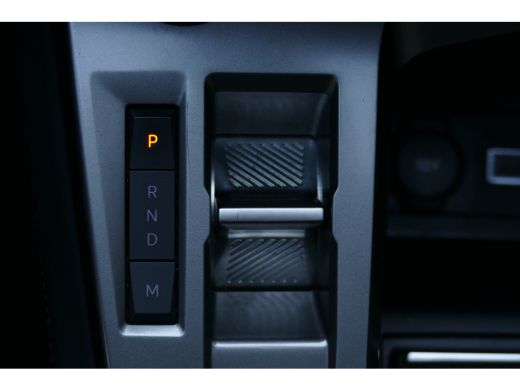 Peugeot 308 1.2 PURETECH 130PK 5-DRS GT AUTOMAAT / NAVI / ALCANTARA / CLIMA / PDC / 18"LMV / CAMERA / KEYLESS... ActivLease financial lease