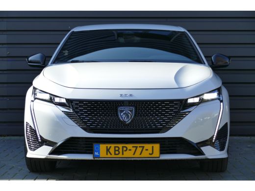 Peugeot 308 1.2 PURETECH 130PK 5-DRS GT AUTOMAAT / NAVI / ALCANTARA / CLIMA / PDC / 18"LMV / CAMERA / KEYLESS... ActivLease financial lease