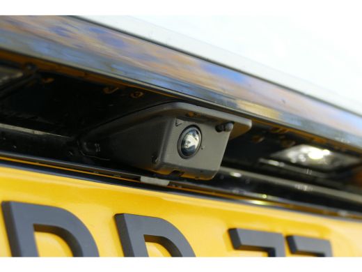 Peugeot 308 1.2 PURETECH 130PK 5-DRS GT AUTOMAAT / NAVI / ALCANTARA / CLIMA / PDC / 18"LMV / CAMERA / KEYLESS... ActivLease financial lease