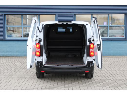 Peugeot e-Expert 75 kWh | 8 JAAR GARANTIE | CAMERA | NAVI | BETIMMERING | DRAADLOOS CARPLAY | ActivLease financial lease