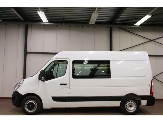 Renault Master 2.3 dCi L2H2 DUBBEL CABINE TREKHAAK Renault Master T35 2.3 dCi L2H2 DUBBEL CABINE TREKHAAK ActivLease financial lease