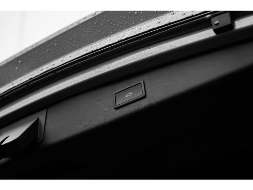 Seat Leon Sportstourer 1.5 TSI e-Hybrid FR Business l Black Style l Elektr. Trekhaak l Apple Car Play Andro... ActivLease financial lease