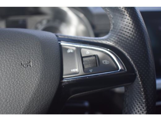 Skoda Kamiq 1.0 TSI 110PK Sport Business DSG | APP. CONNECT | CRUISE CONTROL | FULL LED | DAB+ ActivLease financial lease