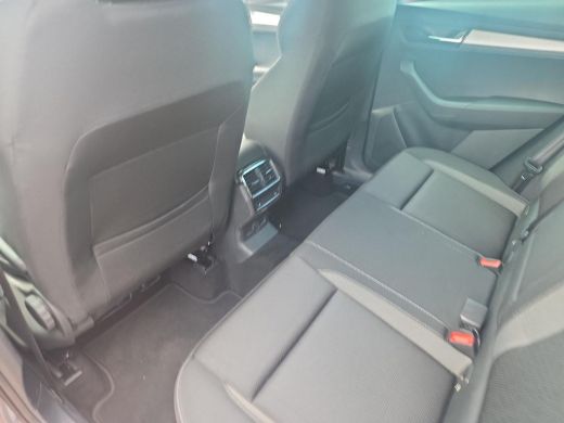 Skoda Karoq 1.5 TSI ACT Ambition | 150Pk |  | Trekhaak | Elec. klep | ACC | Keyless | ActivLease financial lease