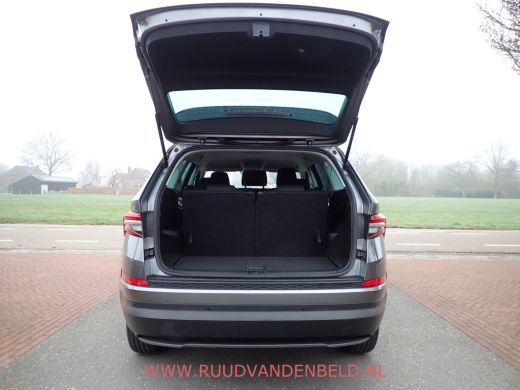 Skoda Kodiaq 1.5 TSI Business Edition 7P. ACC / CAMERA / CARPLAY ActivLease financial lease