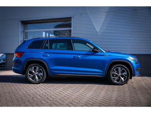 Skoda Kodiaq 1.5 TSI Sportline Business | Achteruitrijcamera | Dodehoek detectie | Lichtmetalen velgen 19" ActivLease financial lease