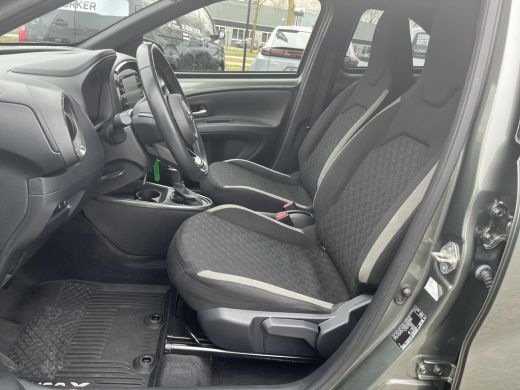 Toyota Aygo 1.0 VVT-i S-CVT first Automaat | All-in prijs | Adaptive cruise control | Stoelverwarming ActivLease financial lease