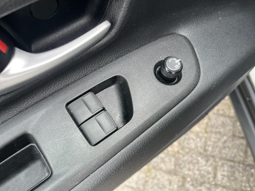 Toyota Aygo 1.0 VVT-i S-CVT first Automaat | All-in prijs | Adaptive cruise control | Stoelverwarming ActivLease financial lease