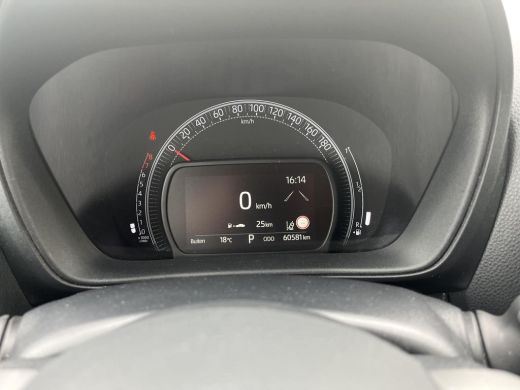 Toyota Aygo 1.0 VVT-i S-CVT first Automaat | All-in prijs | Adaptive cruise control | Stoelverwarming ActivLease financial lease