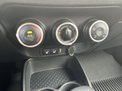 Toyota Aygo 1.0 VVT-i S-CVT first Automaat | All-in prijs | Adaptive cruise control | Stoelverwarming ActivLease financial lease