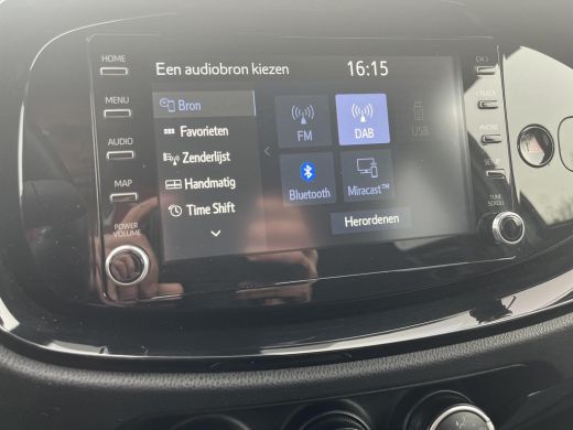 Toyota Aygo 1.0 VVT-i S-CVT first Automaat | All-in prijs | Adaptive cruise control | Stoelverwarming ActivLease financial lease