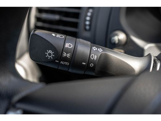 Toyota Land Cruiser 2.8D-4D | 204 PK | 5DRS | 4x4 | Fabrieksgarantie | Dealer onderhouden | Cruise | Airco | Trekhaak ActivLease financial lease