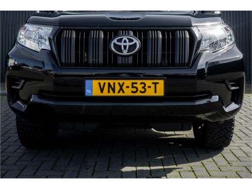 Toyota Land Cruiser 2.8D-4D | 204 PK | 5DRS | 4x4 | Fabrieksgarantie | Dealer onderhouden | Cruise | Airco | Trekhaak ActivLease financial lease