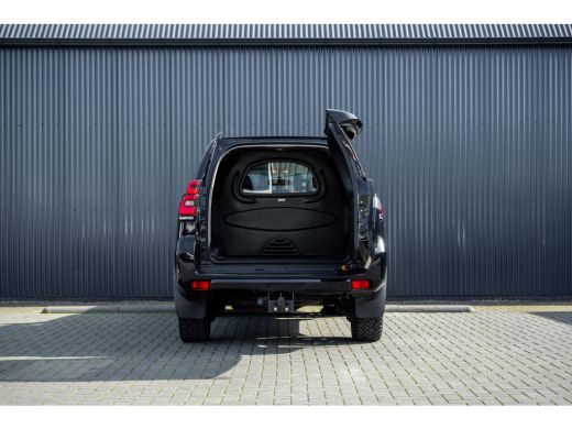 Toyota Land Cruiser 2.8D-4D | 204 PK | 5DRS | 4x4 | Fabrieksgarantie | Dealer onderhouden | Cruise | Airco | Trekhaak ActivLease financial lease