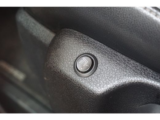 Toyota ProAce 2.0 D-4D Black Line | Achteruitrijcamera | Cruise control | Navigatiesysteem full map ActivLease financial lease