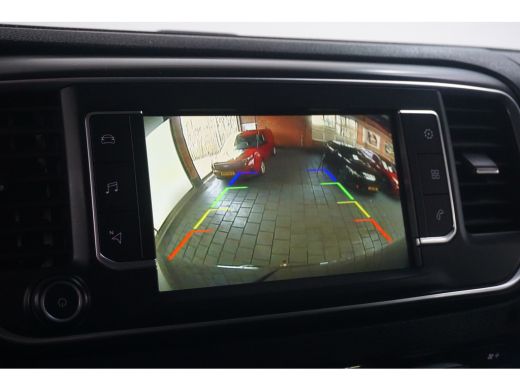 Toyota ProAce 2.0 D-4D Black Line | Achteruitrijcamera | Cruise control | Navigatiesysteem full map ActivLease financial lease