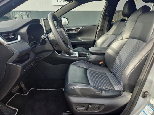 Toyota RAV4 2.5 Hybrid AWD Bi-Tone ActivLease financial lease