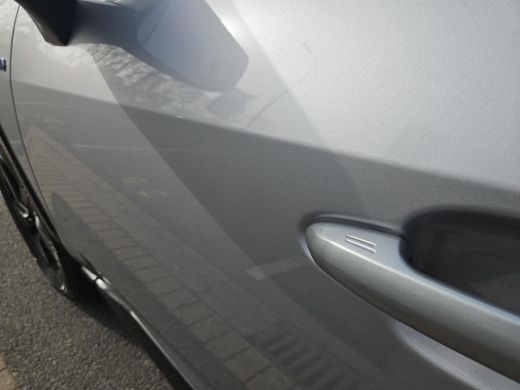 Toyota RAV4 2.5 Hybrid AWD Bi-Tone ActivLease financial lease