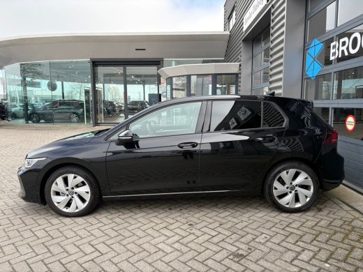 Volkswagen Golf 1.5 TSI 115 pk Life Edition | Climatronic | Apple Carplay | Led koplampen | Achteruitrijcamera | ActivLease financial lease