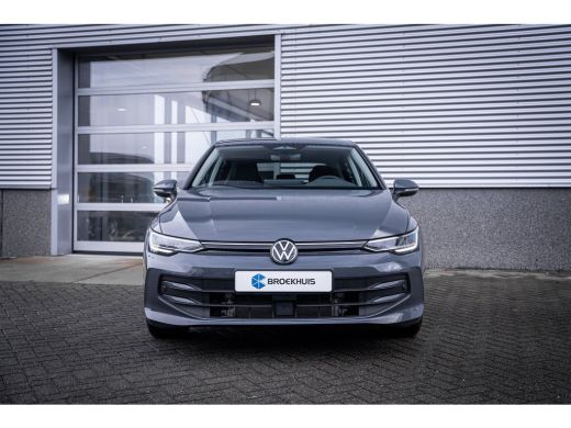 Volkswagen Golf Life Edition eHybrid | 'App-Connect' draadloze smartphone integratie | Achterbank in ongelijke de... ActivLease financial lease