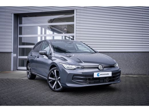 Volkswagen Golf Life Edition eHybrid | 'App-Connect' draadloze smartphone integratie | Achterbank in ongelijke de... ActivLease financial lease