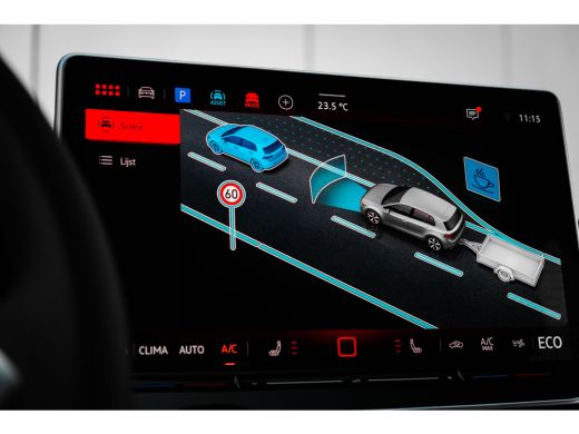 Volkswagen Golf Life Edition eHybrid | 'App-Connect' draadloze smartphone integratie | Achterbank in ongelijke de... ActivLease financial lease